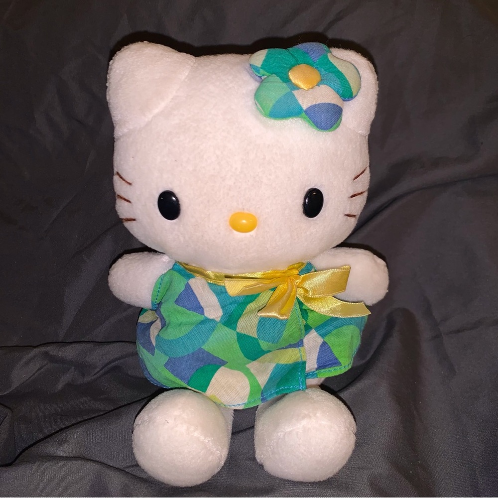 Vintage hello kitty plush